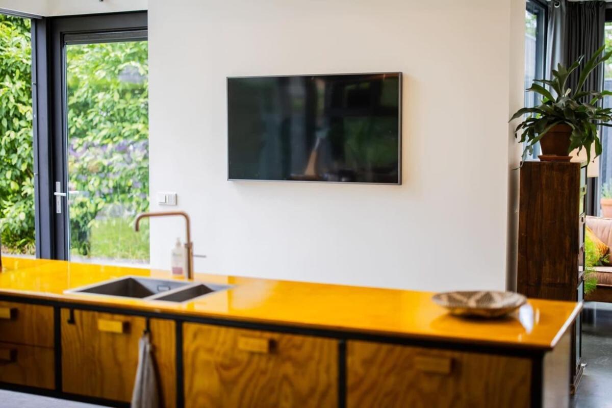 Fabulous 4 Bedroom - Ks10 Ferienhaus Eindhoven